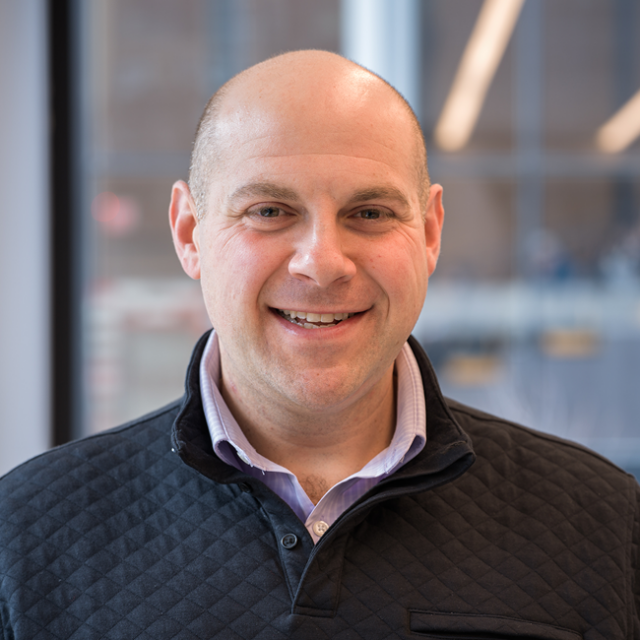 650x650 0002 Yoni Saad