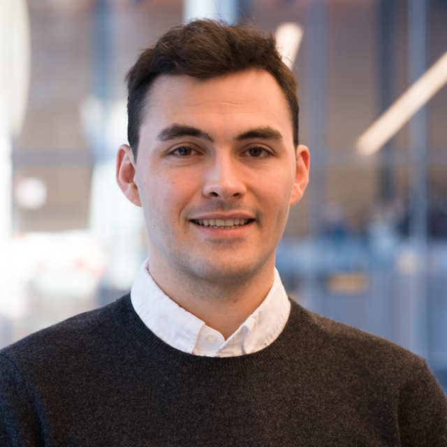 650x650 0008 Cooper Buch