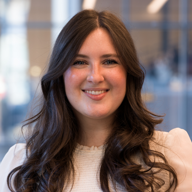 650x650 0010 Victoria Perlman